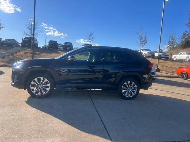 2020 toyota rav4 xle premium