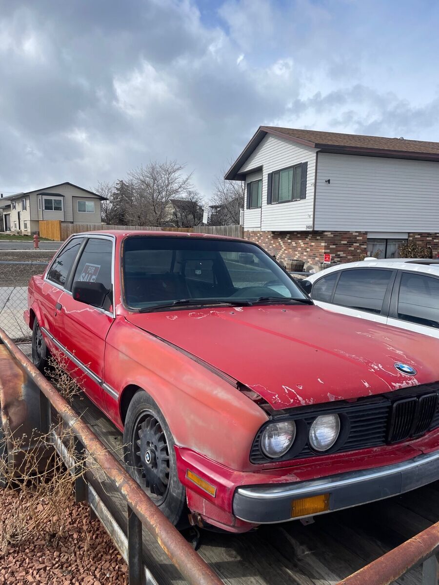 1986 bmw 3-series red rwd manual e