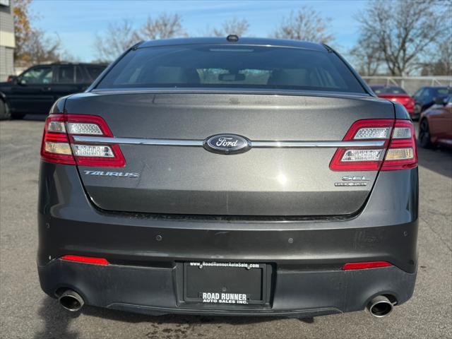 2017 ford taurus sel