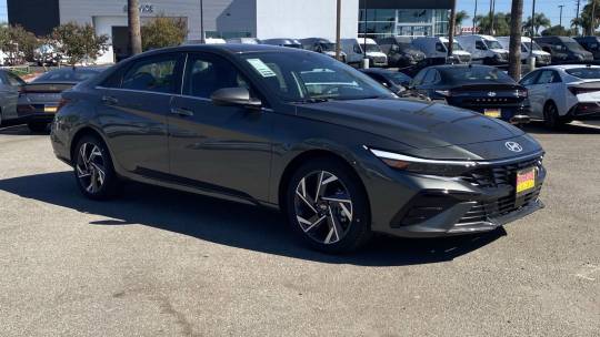 2025 Hyundai Elantra