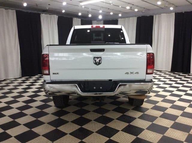 2014 ram 1500 crew cab slt pickup 4d 6 1/3 ft in machesney park, illinois