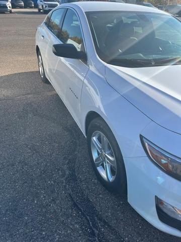 2022 chevrolet malibu 1ls