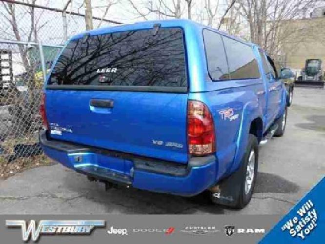 2007 toyota tacoma in westbury, ny