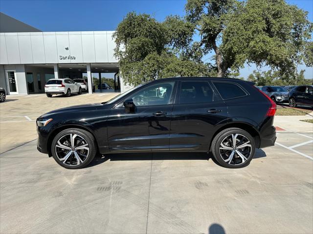2023 volvo xc60 b6 ultimate dark theme