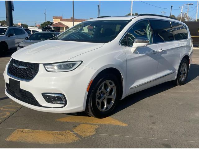 2022 chrysler pacifica limited