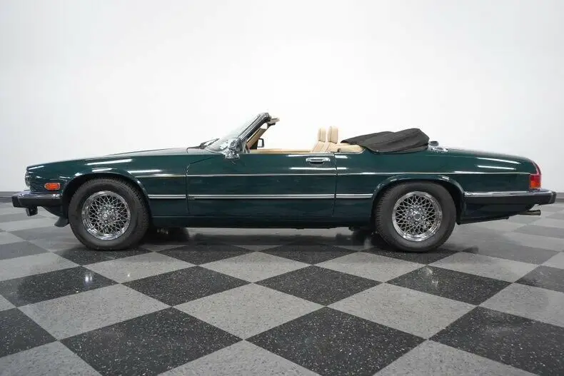 v12 auto classic vintage collector a/c air german droptop luxury green tan