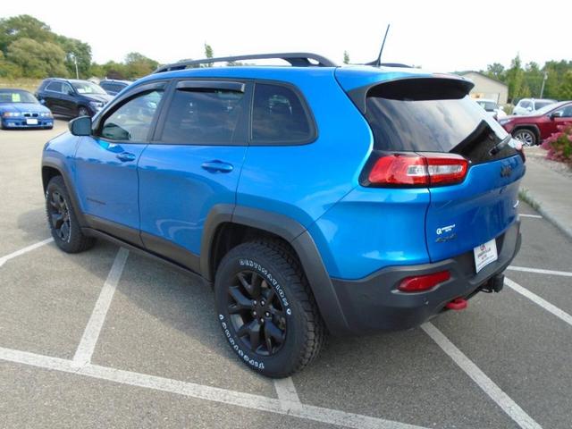 2018 jeep cherokee trailhawk