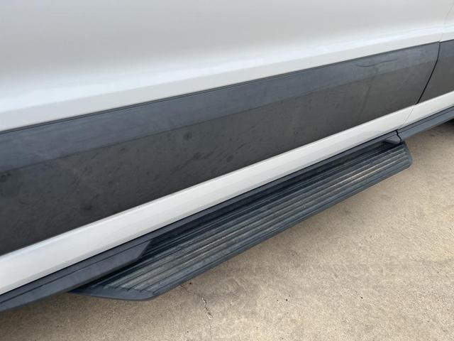 2015 ford transit-150 xlt