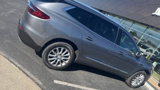 2020 buick enclave essence
