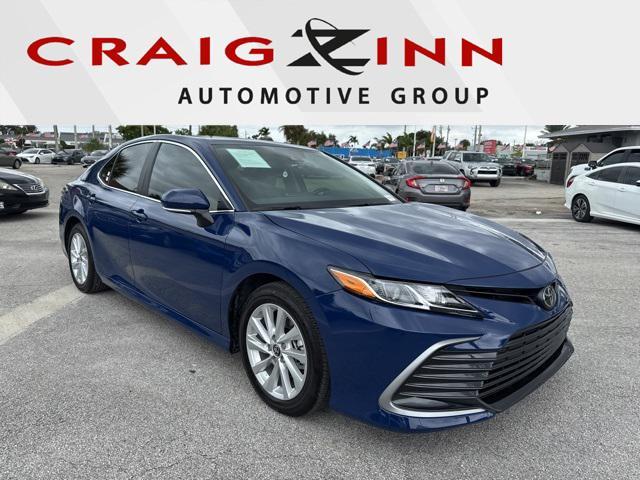 2024 toyota camry le