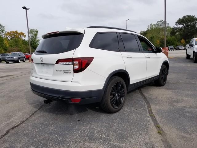 2022 honda pilot awd black edition