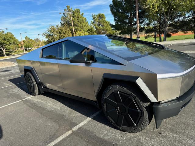 2024 tesla cybertruck cyberbeast