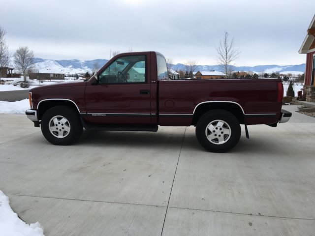 1993 gmc sierra, short box, 4x4, low miles, original paint!!!