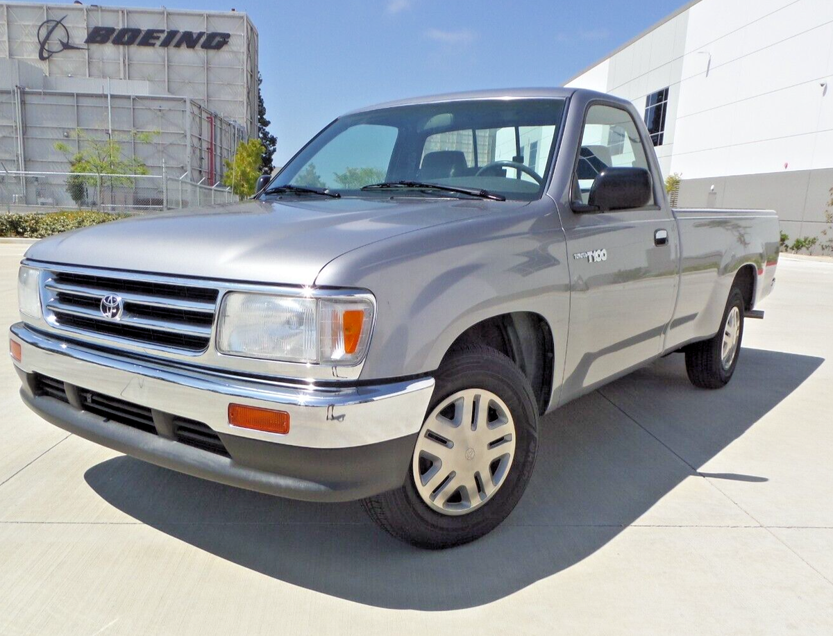 toyota t100 original 78k miles standard cab v6 pickup truck 8' bed wow!