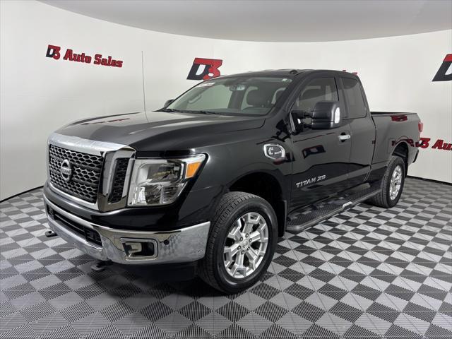 2017 nissan titan xd sv