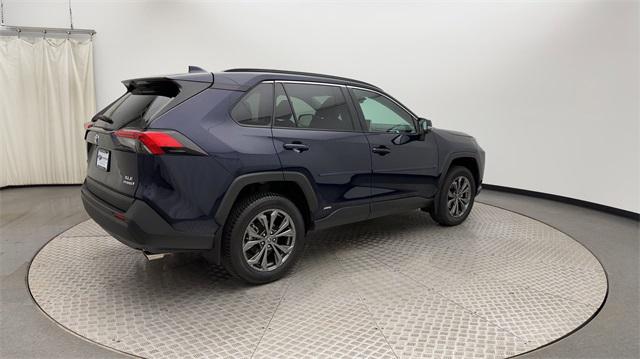 2022 toyota rav4 hybrid xle premium
