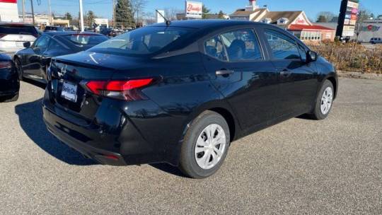 2025 Nissan Versa