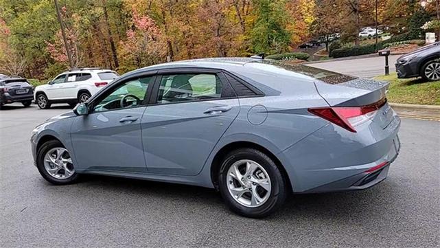 2021 hyundai elantra se