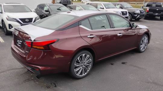 2025 Nissan Altima