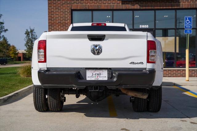 2022 ram 3500 tradesman crew cab 4x4 8' box