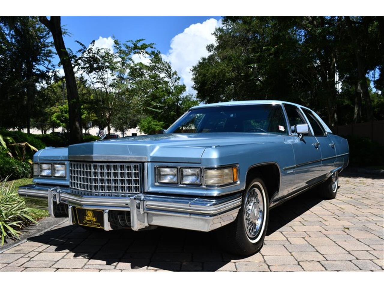 1976 cadillac fleetwood