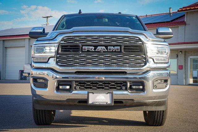 2022 ram 3500 limited mega cab 4x4 6'4' box