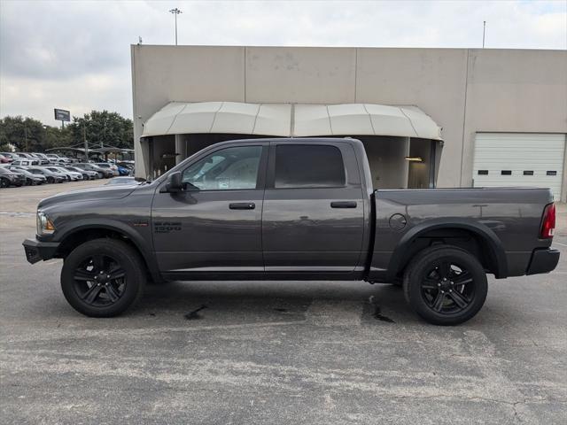 2021 ram 1500 classic warlock crew cab 4x4 5'7' box