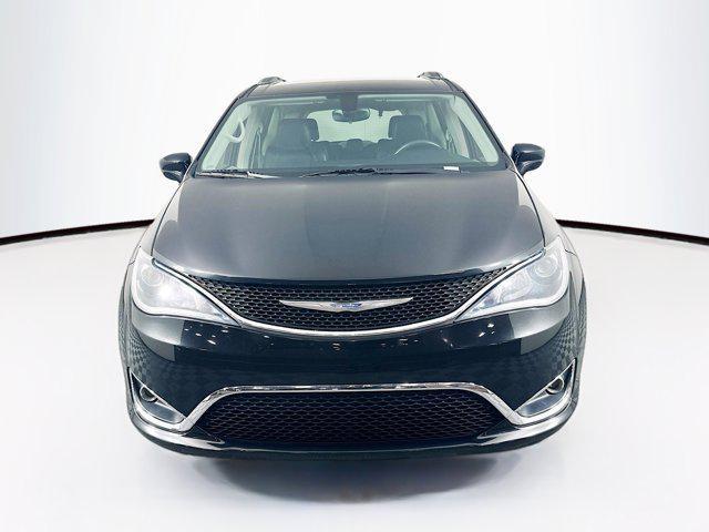 2018 chrysler pacifica touring-l