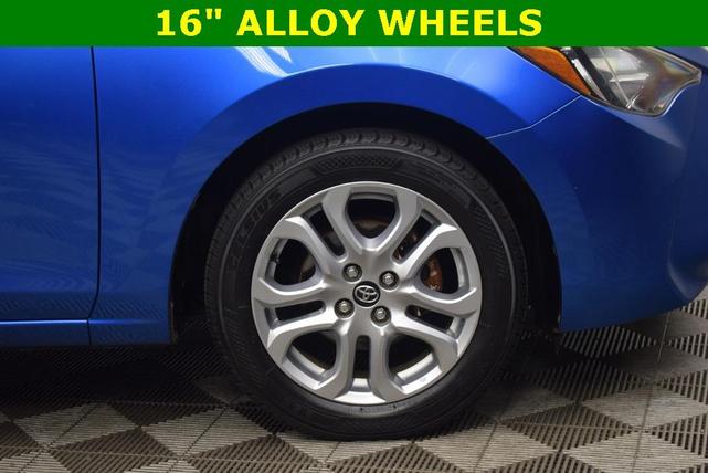2017 toyota yaris ia