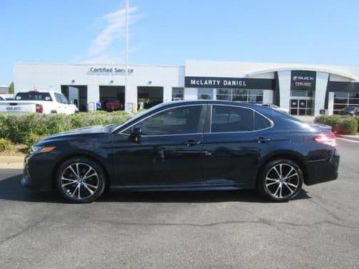 2020 toyota camry se in bentonville, arkansas