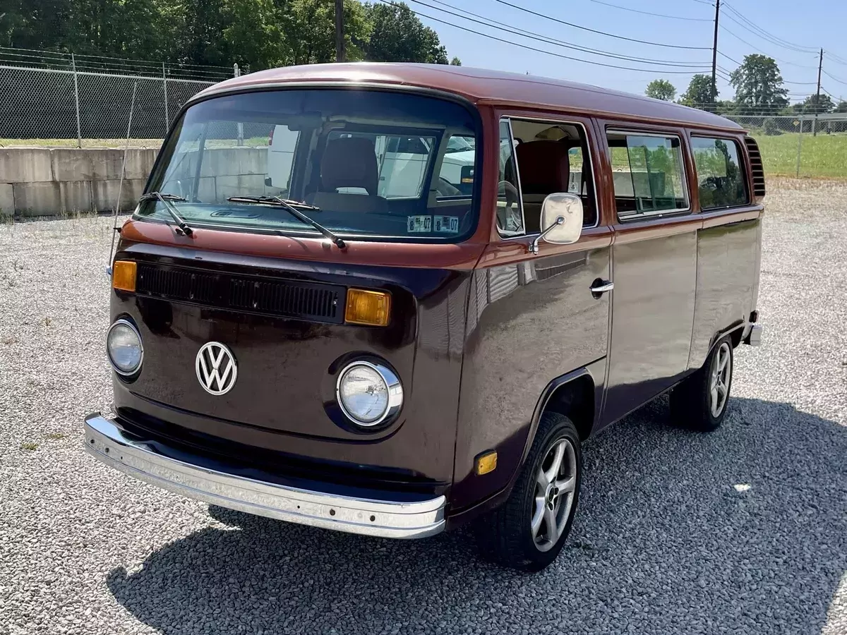 1978 volkswagen type 2 red champagne edition