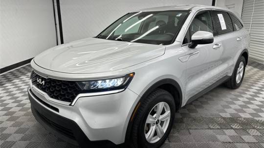2022 Kia Sorento lx