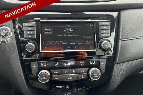 2020 nissan rogue sv in cedar rapids, iowa
