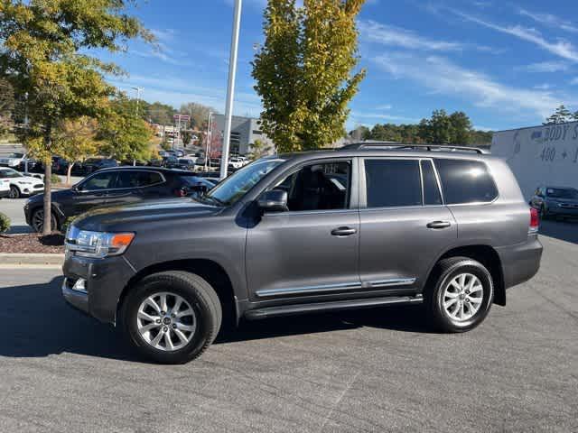2017 toyota land cruiser base