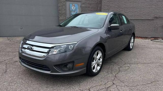 2012 ford fusion se