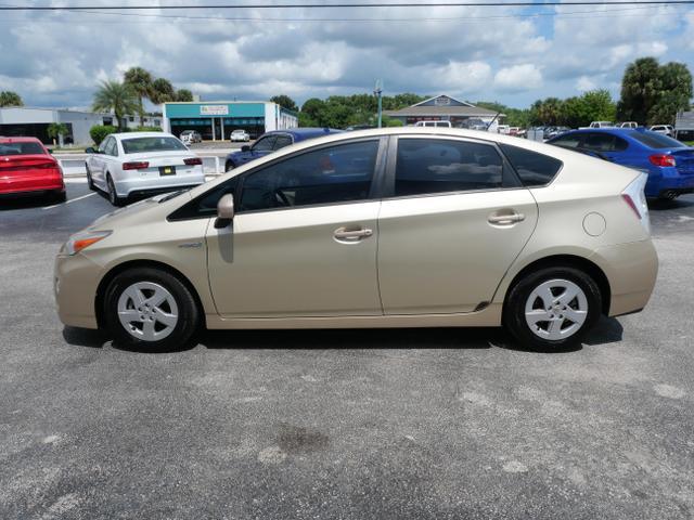 2011 toyota prius iii
