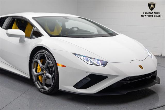 2023 lamborghini huracan evo coupe rwd