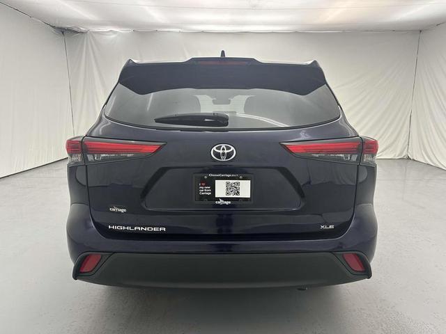 2022 toyota highlander xle