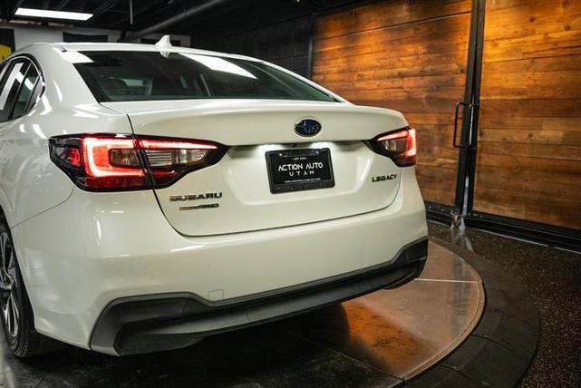 2020 subaru legacy premium
