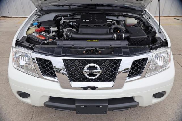 2020 nissan frontier sv