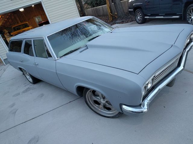 1966 chevrolet caprice wagon 9 passenger, auto, 327, no reserve, link to videos