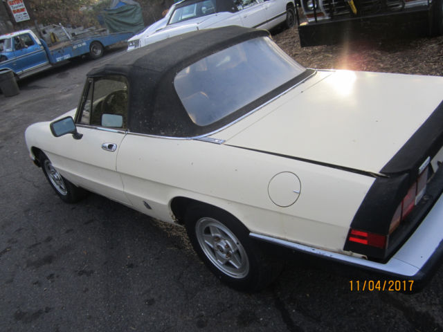 1983 alfa romeo spider 2.0 injection 5 speed convertible low miles needs resto