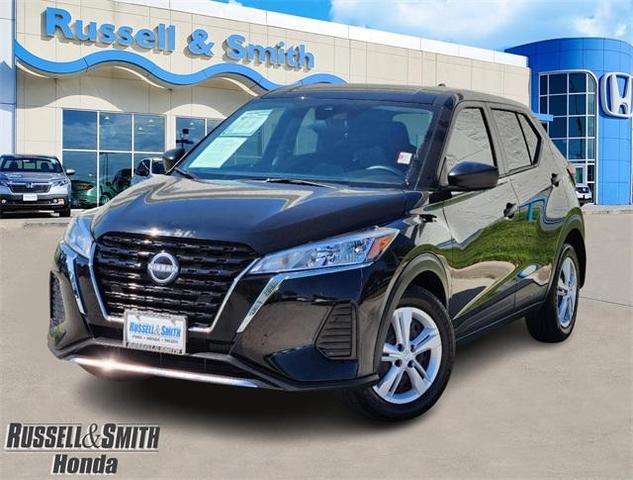 2023 nissan kicks s