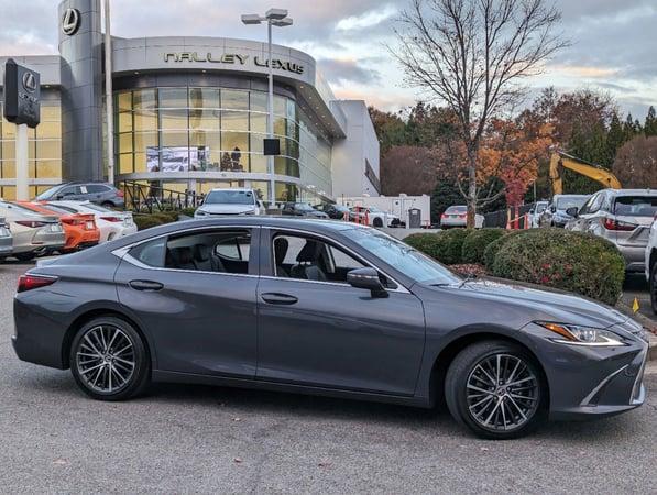2023 lexus es 350 in chicago, illinois
