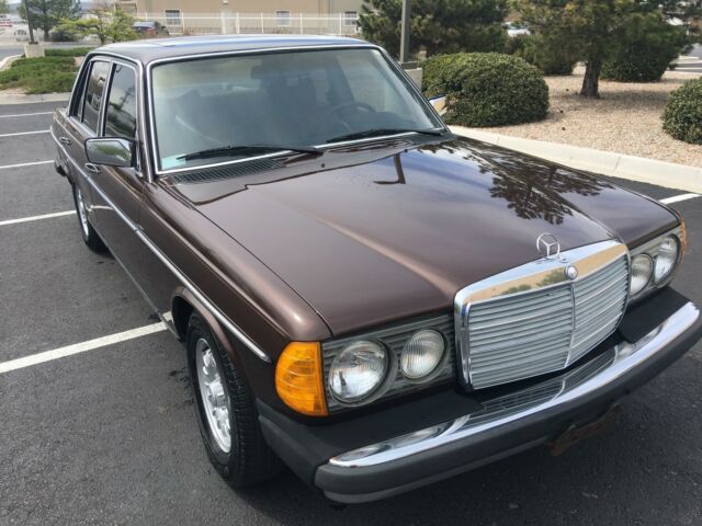 1979 mercedes-benz 240 diesel 244404 miles brown manual