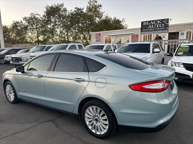 2014 ford fusion hybrid s
