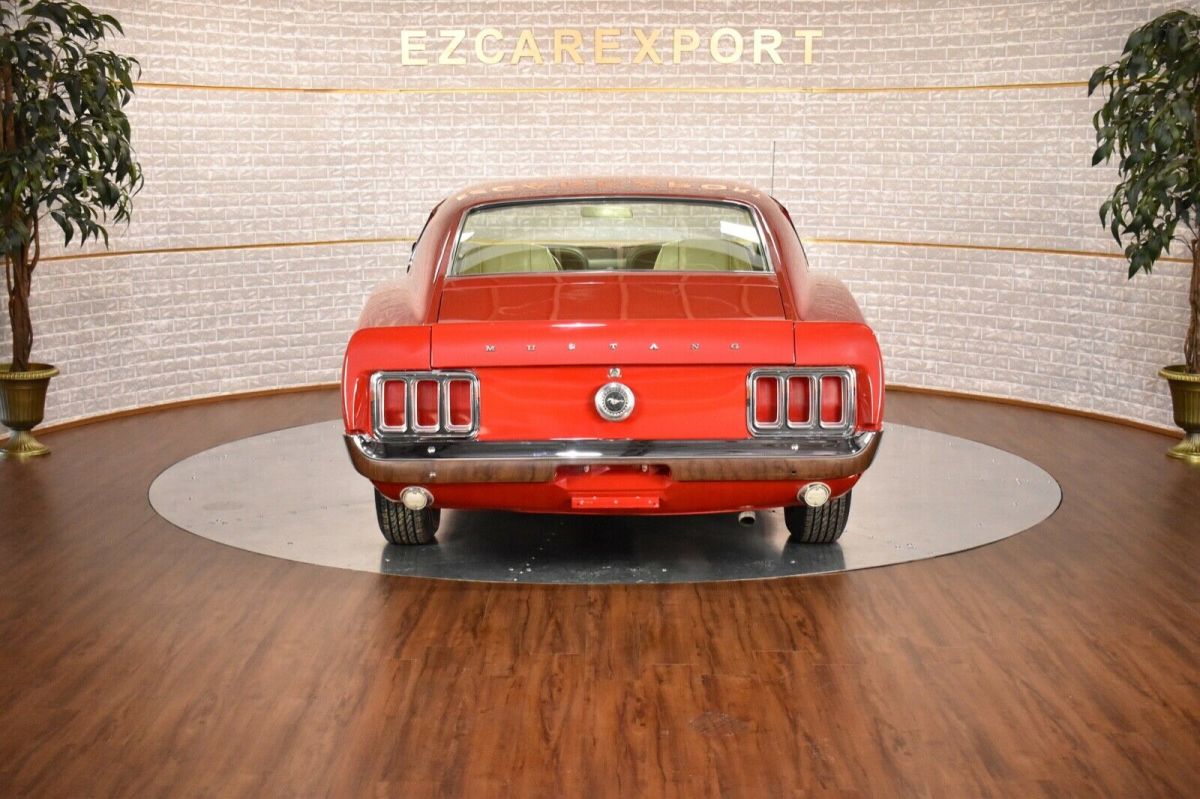 all original 1970 mustang fastback / rust free / super nice / ship worldwide