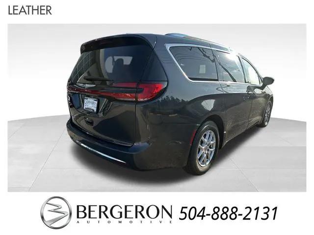 2021 chrysler pacifica touring l