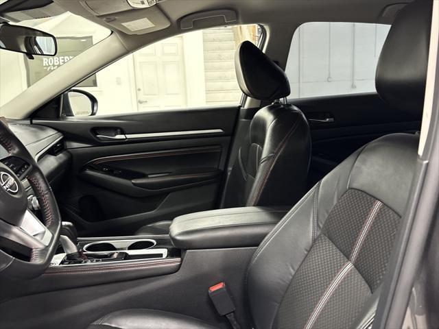 2023 nissan altima sr fwd