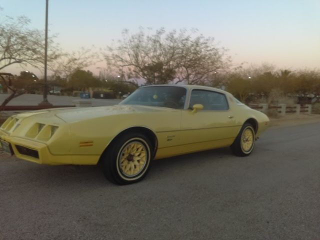 1980 yellowbird firebird. beautiful condition